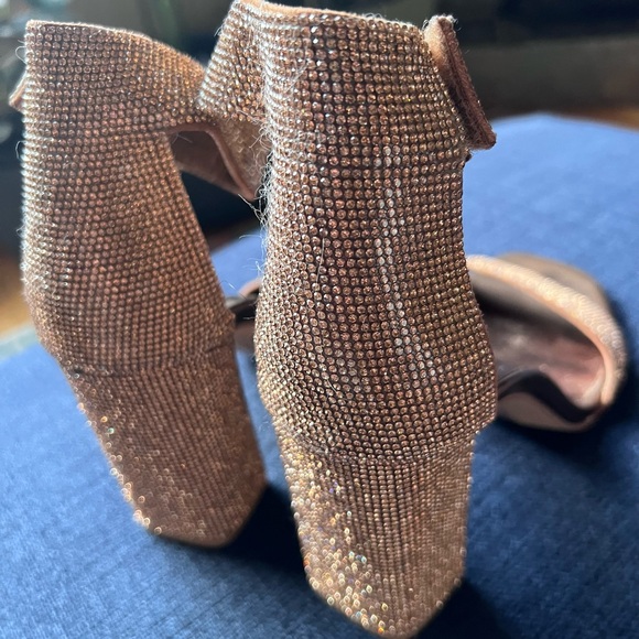 Wishbone rose gold rhinestone heels - Picture 2 of 3